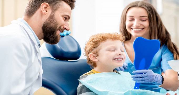 انتخاب بهترین دندانپزشک کودکان در کرج