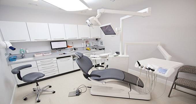 اقدامات لازم قبل از مراجعه به کلینیک دندانپزشکی چیست؟