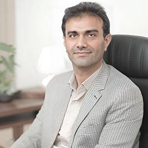 دکتر محمد هادی قیومی