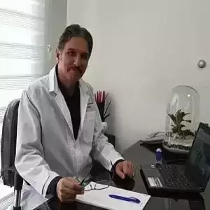 دکتر داریوش محمدی