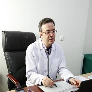 دکتر حمیدرضا حداد