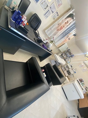 مرکز تخصصی فیشیال پوست مینا پورسید